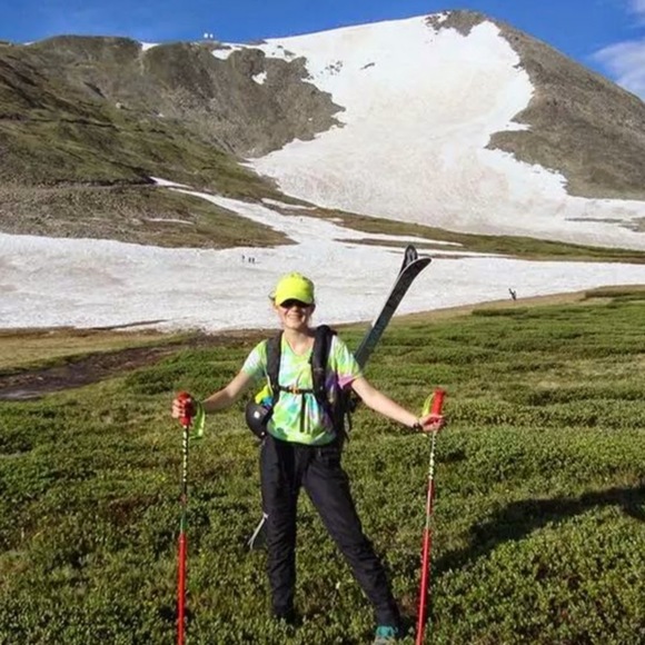 Meet your Posher, Megan - Picture 1 of 1